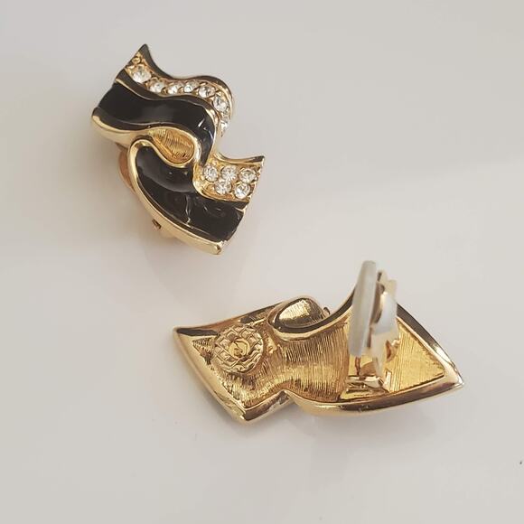Swarovski Black Ribbon Crystal Clip-On Earrings Enamel Swan Signed Gold Plate - Picture 5 of 6
